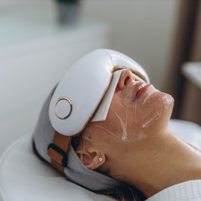 Cure de 11 soins des yeux pressothérapie + 1 offert — 30 min