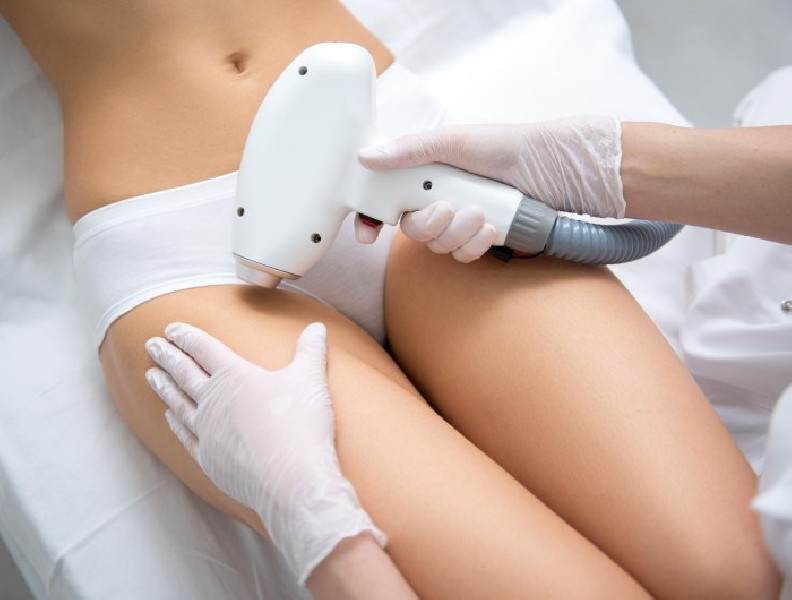 Forfait 6+1 offerte: aisselles + maillot semi-intégral